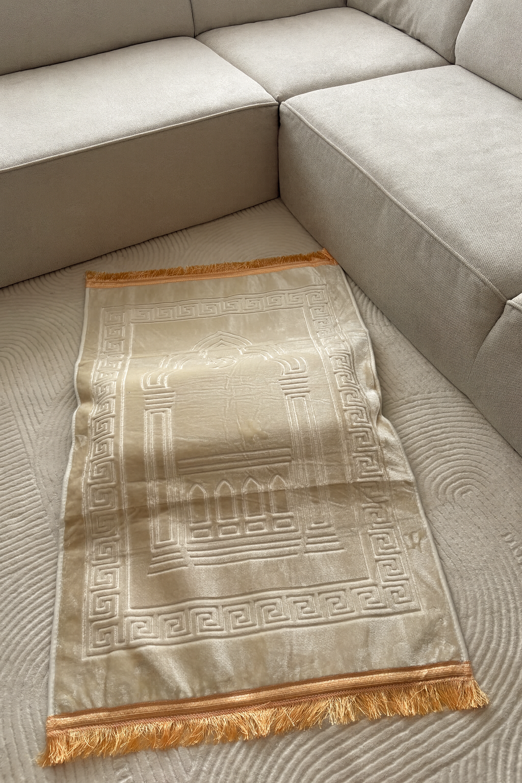 ✨ Serenity Sand – Tapis de Prière Ergonomique ✨